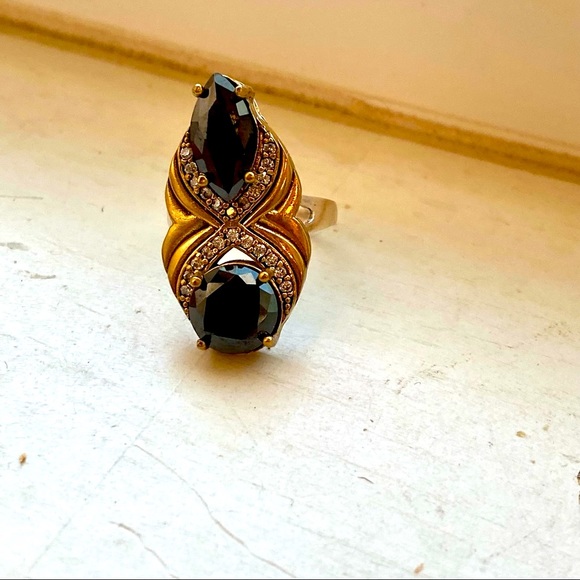 Absolutely gorgeous vintage sterling ring - Picture 2 of 14